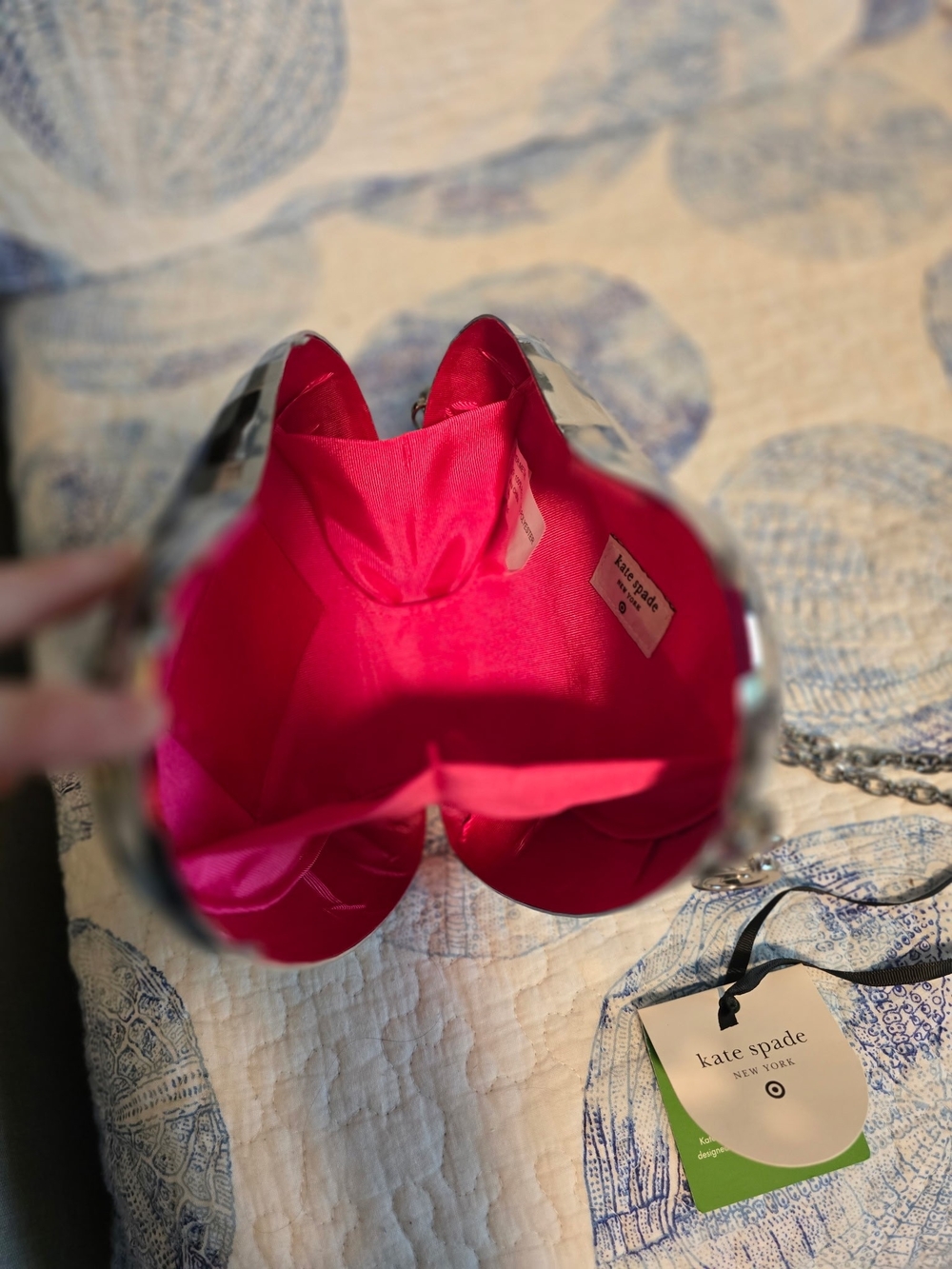 kate spade Silver Heart Crossbody with Hot Pink Interior - Picture 2 of 2